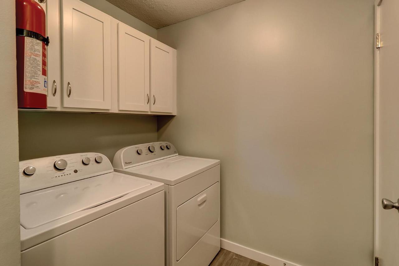 King Bed, Double, Twin Bed W Fold Out Couch Bikes & Beach Gear Included Hilton Head Island Eksteriør bilde